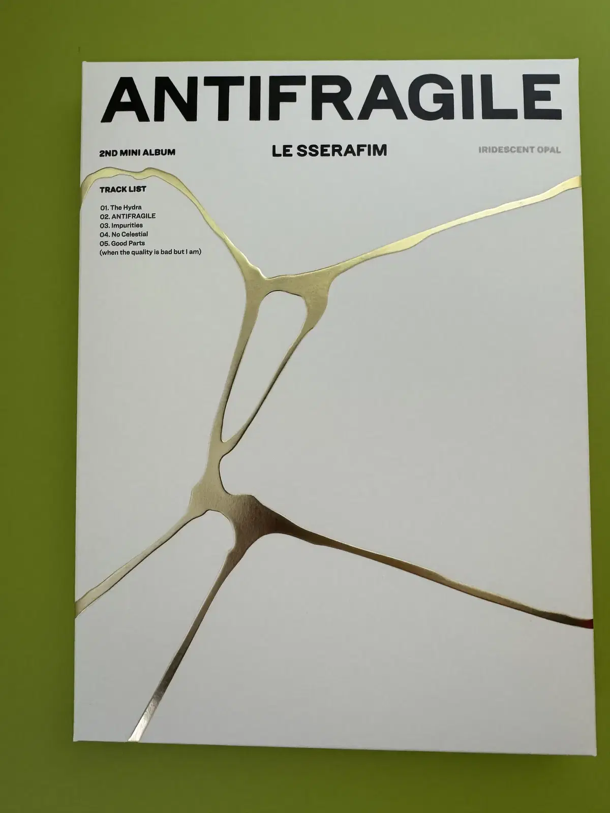 르세라핌 ANTIFRAGILE 앨범